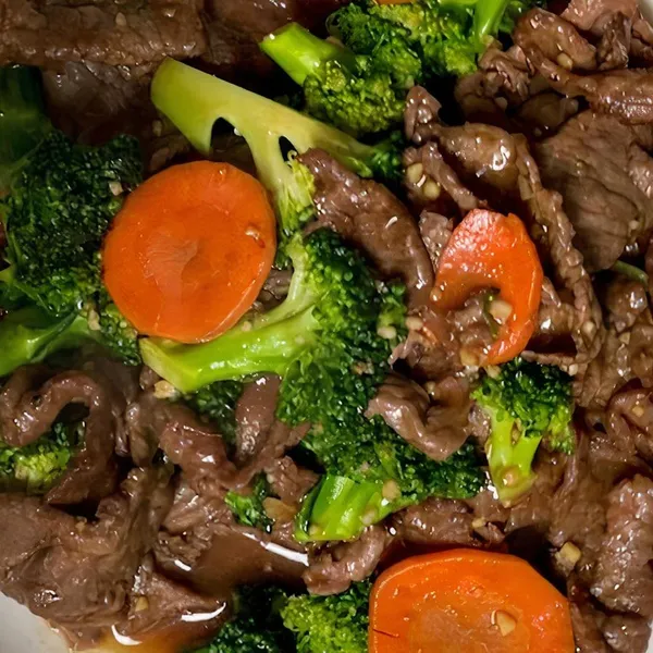 Beef and Broccoli Tiger Box