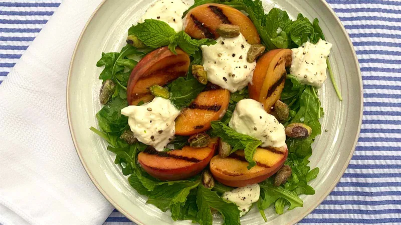 Grilled Peach Salad Peaches Grand