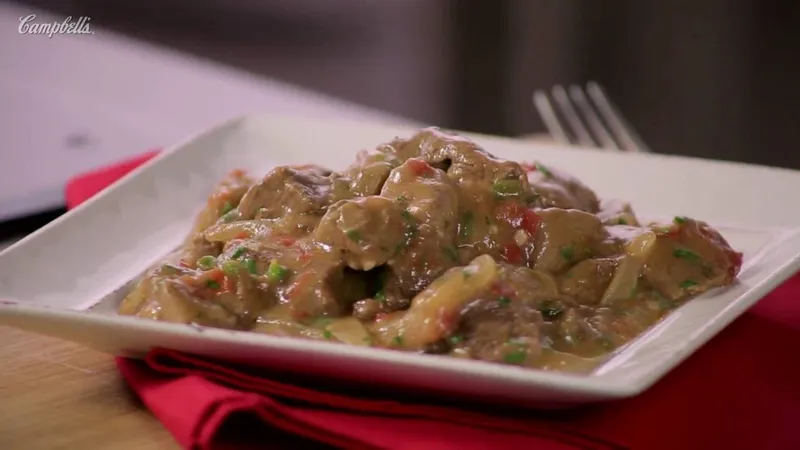 Puntas de Filete en Salsa de Hongos Mictlan México