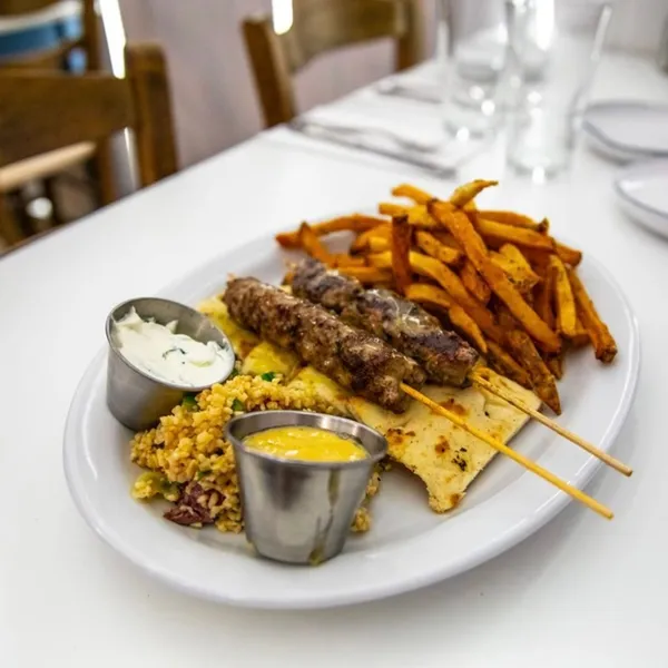 Souvlaki Platter Yasouvlaki