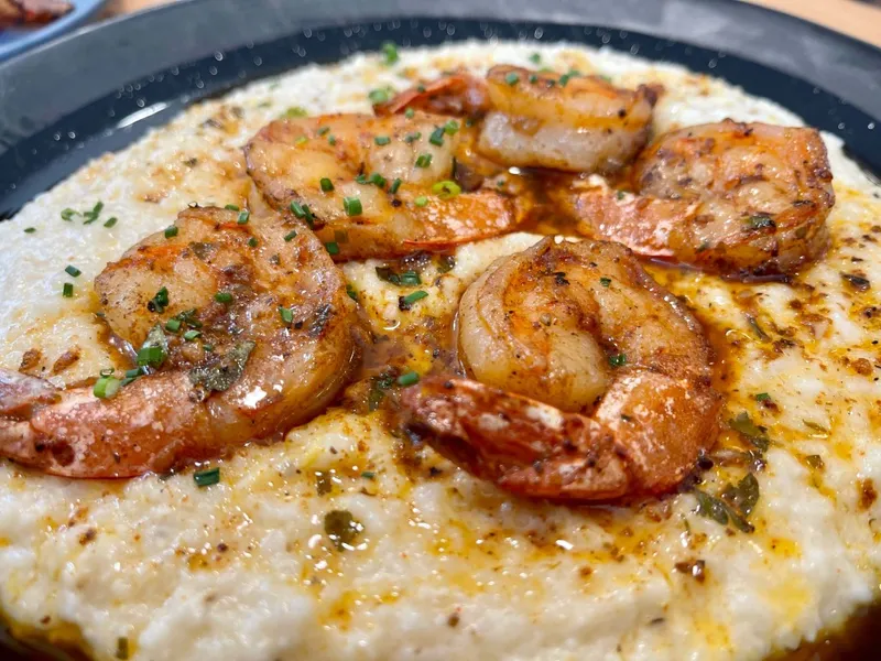 Shrimp and Grits Roux