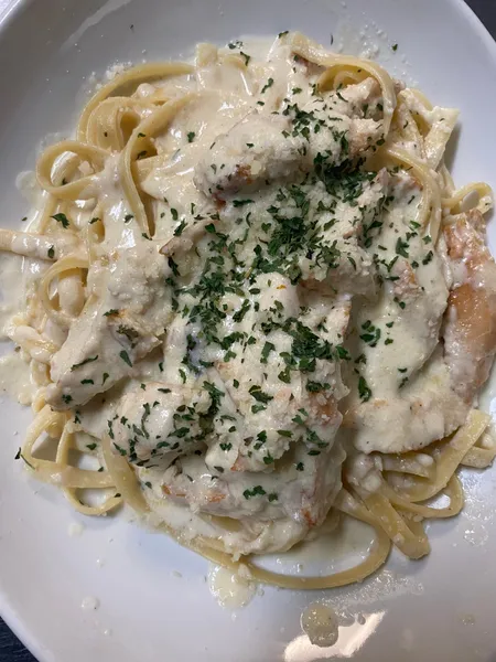 Fettuccine Alfredo The Pasta Villa