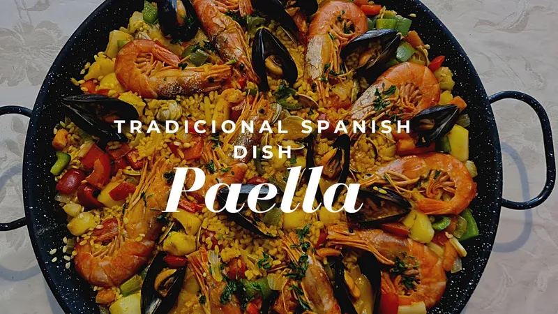 Paella de Mariscos El Sazón Restaurant