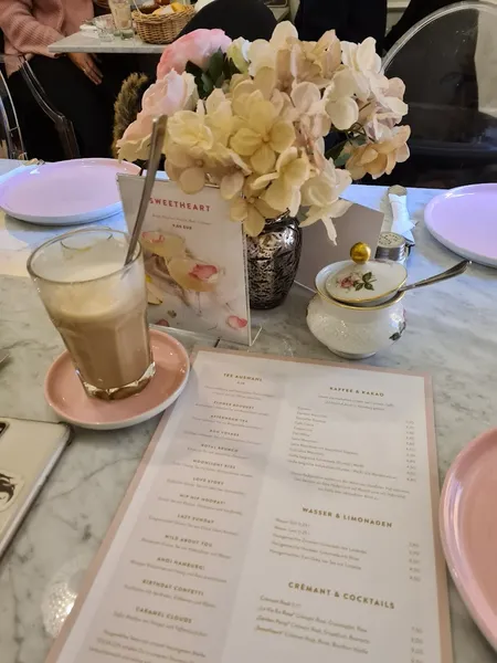 menu 1 of Zuckermonarchie