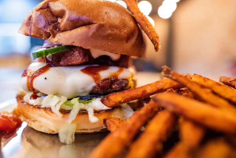 menu 1 of Burger Heroes Reeperbahn