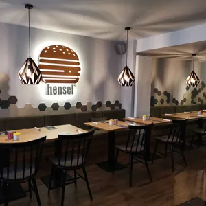 Hensel Burger