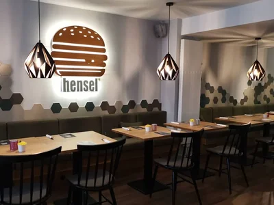 Hensel Burger