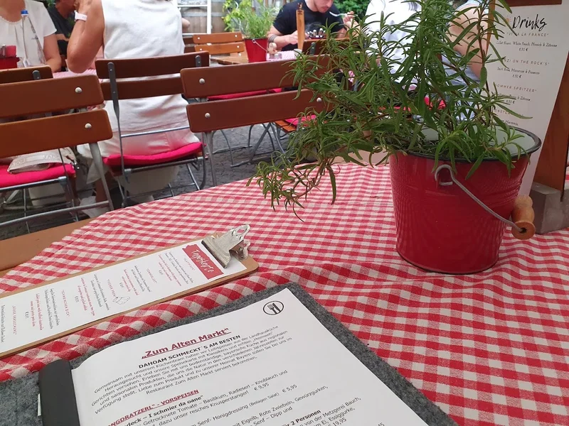 menu 2 of Zum Alten Markt