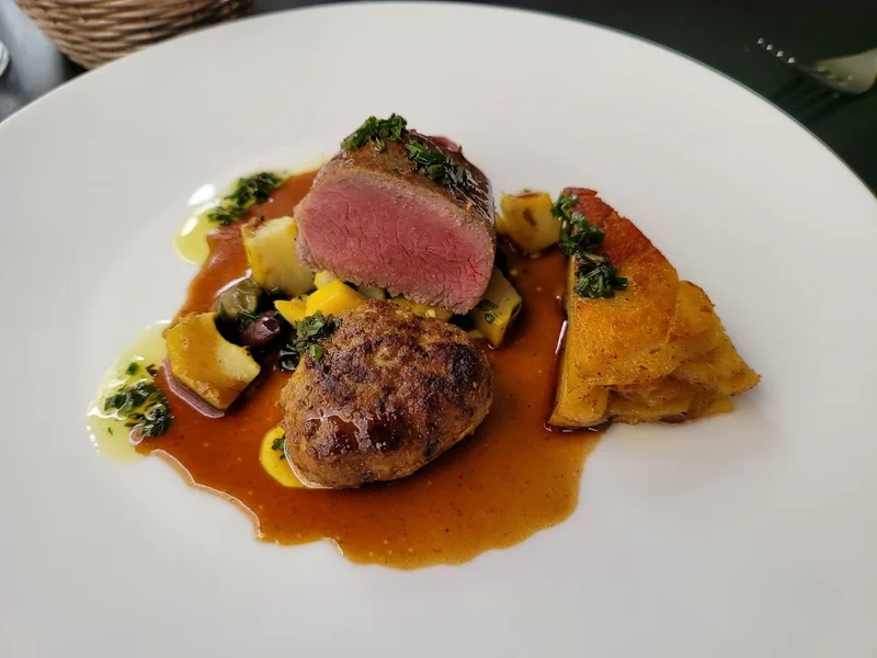 menu 2 of Louis Cuisine