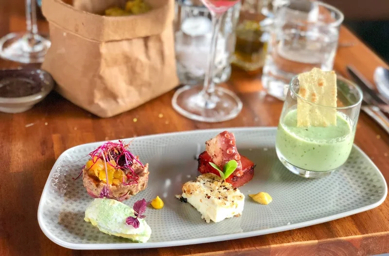 menu 1 of Salzkruste