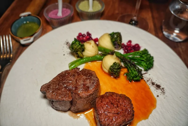 menu 2 of Salzkruste