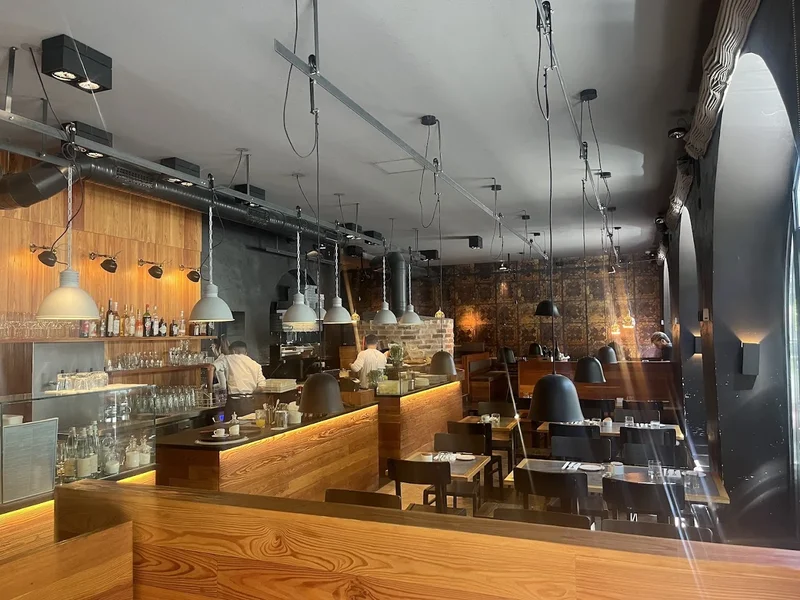 menu 1 of Mozzamo Sendling