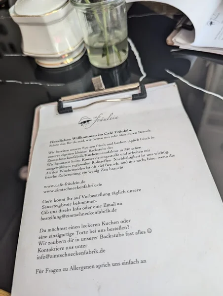 menu 0 of Café Fräulein