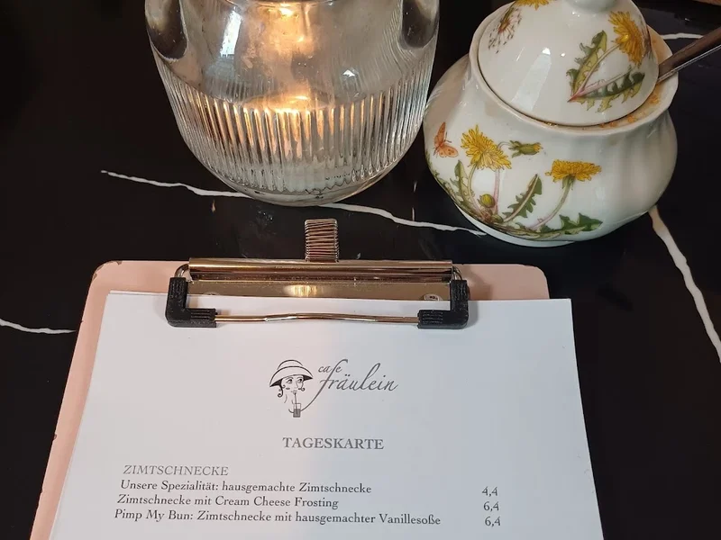 menu 1 of Café Fräulein