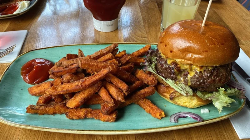 menu 1 of Scotty's Bahrenfeld