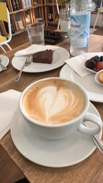 menu 2 of Café Colombo