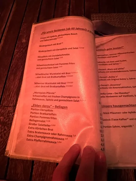 menu 2 of Zur Sattlerei