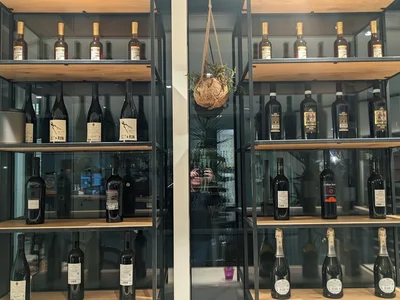 A Domani Pizza • Pasta • Bar