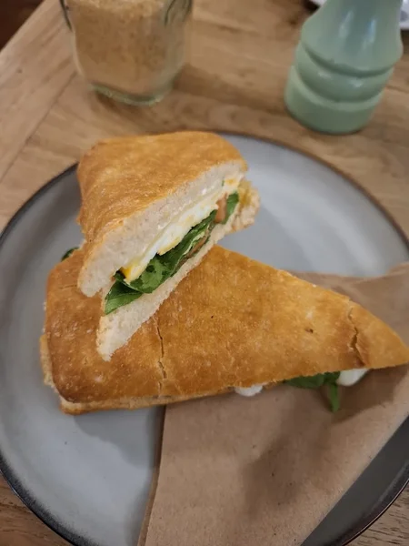 menu 2 of Le Quartier Café