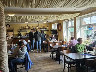 Zum Pusdorper Leuchtturm