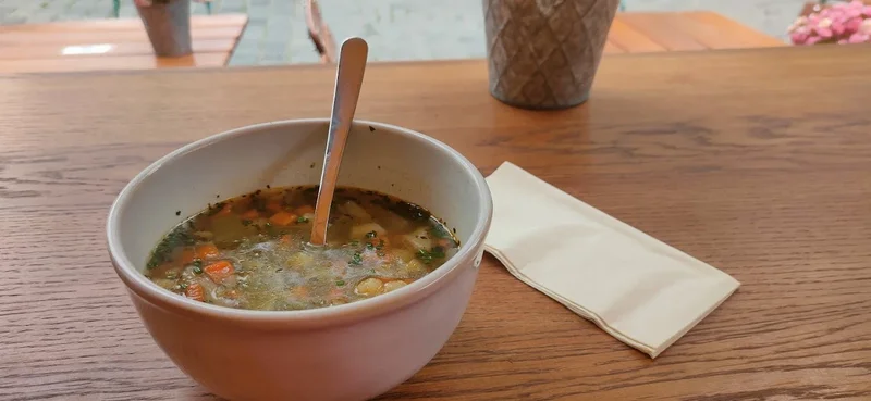 menu 1 of Münchner Suppenküche