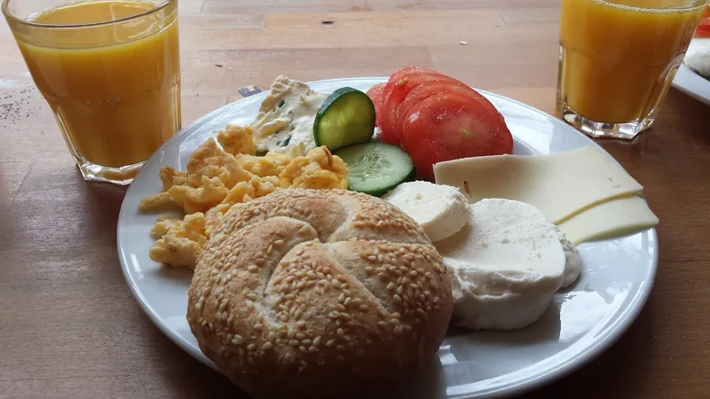 menu 1 of Café May
