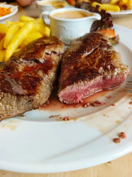 menu 2 of Zur alten Zollgrenze