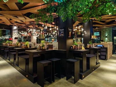 PETER PANE Burgergrill & Bar