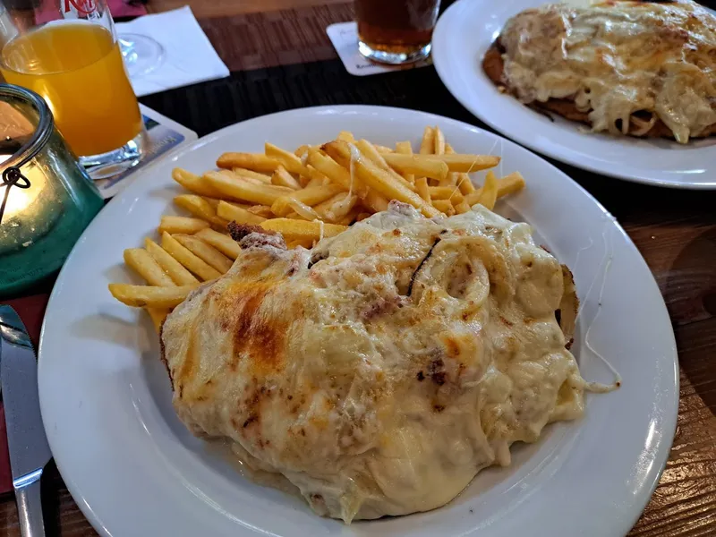 menu 1 of Maximilians