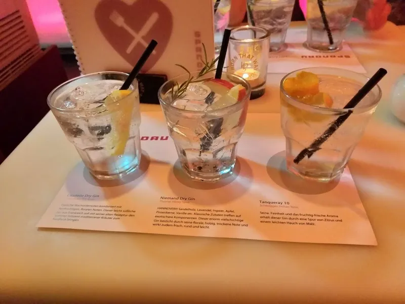 menu 1 of Spandau
