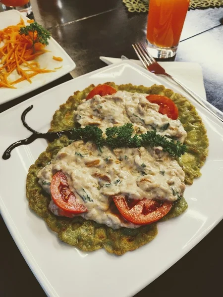 menu 1 of Mariposa
