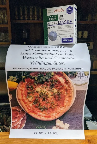 menu 2 of Pizzazza