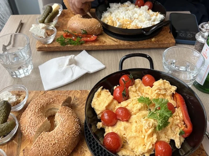 menu 1 of Galestro Köln-Rodenkirchen