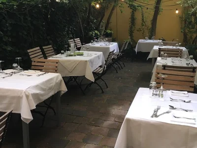 Restaurant & Weinhandel Broeding