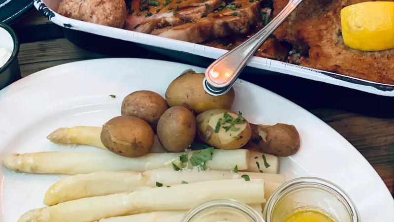 menu 1 of Kaisergarten