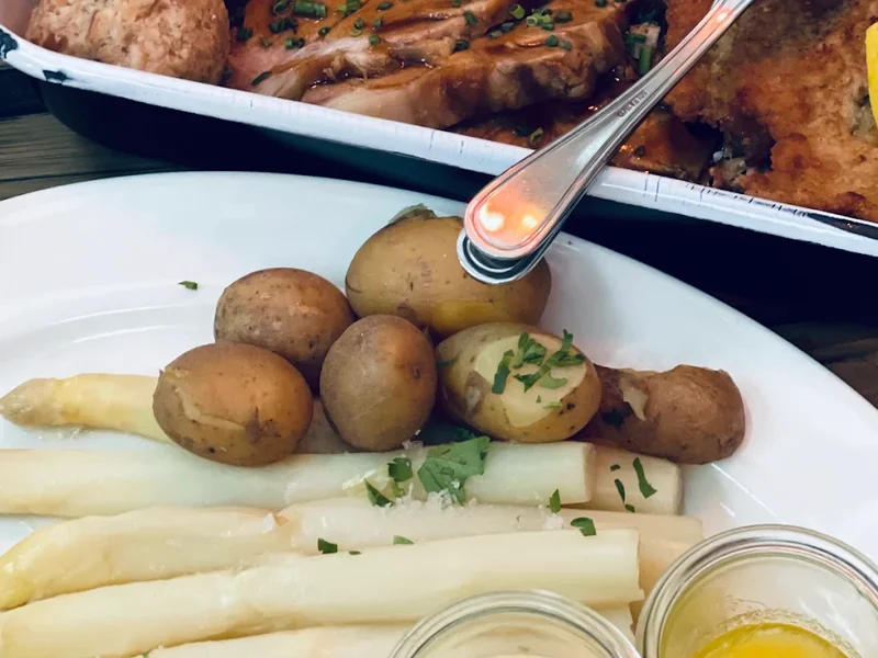 menu 1 of Kaisergarten