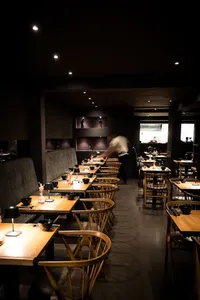 Vous Restaurant & Bar