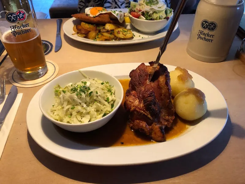 menu 2 of Hacker-Pschorr Hamburg