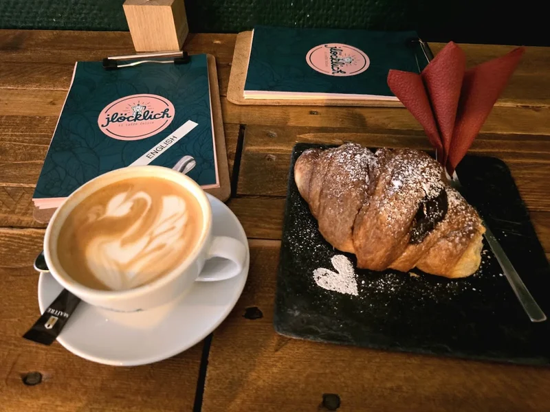 menu 2 of Jlöcklich - il caffè felice