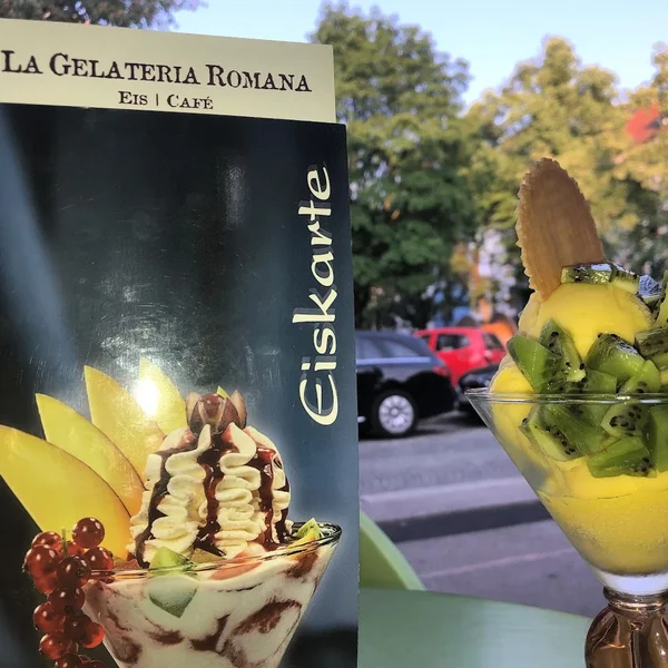 menu 2 of La Gelateria Romana