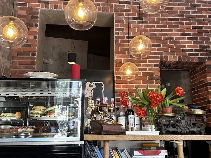 menu 2 of Café Toré