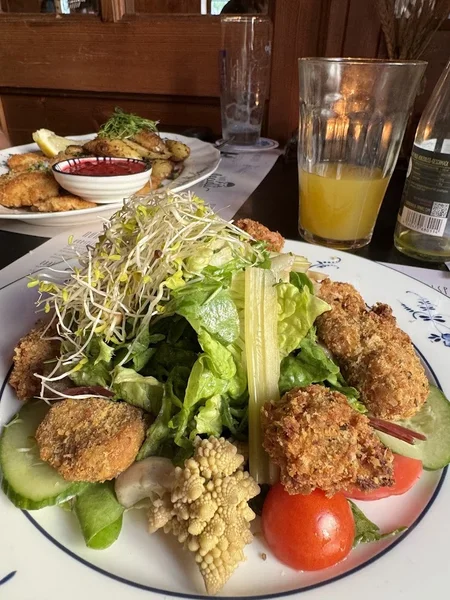 menu 2 of Servus Heidi