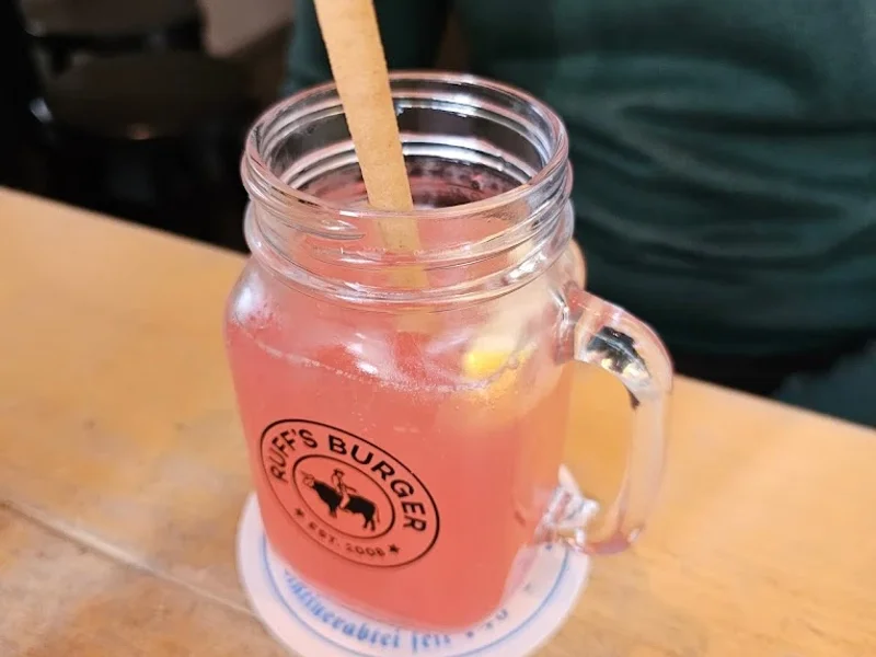 menu 2 of Ruff's Burger & Bar Glockenbach