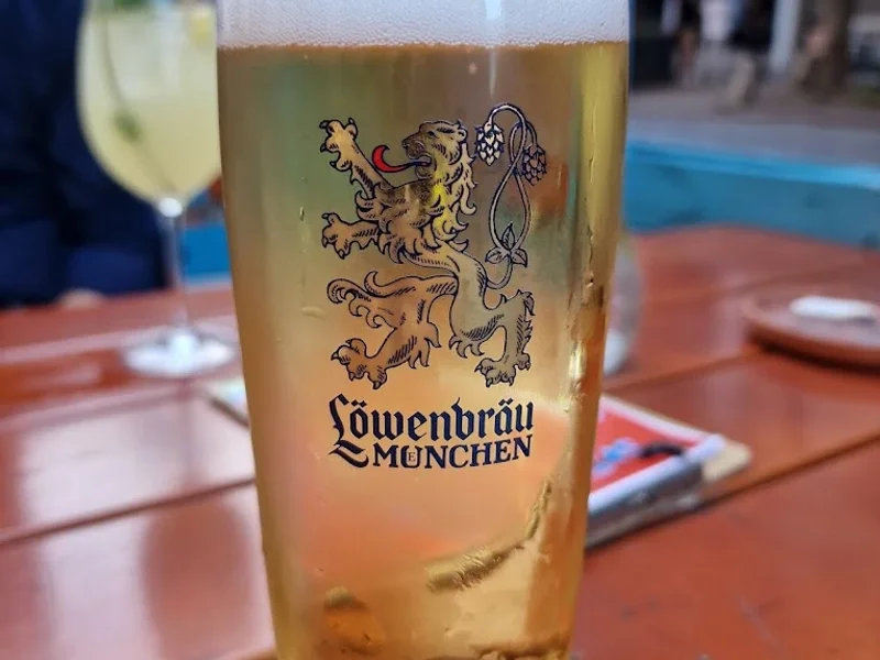 menu 2 of Vereinsheim