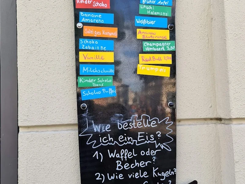 menu 0 of Der verrückte Eismacher