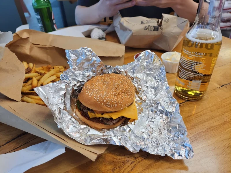 menu 1 of Five Guys München-Riem