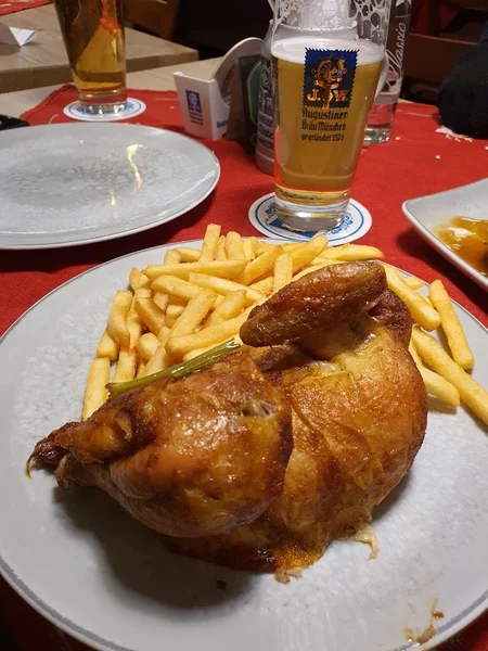 menu 1 of Lindwurmstüberl