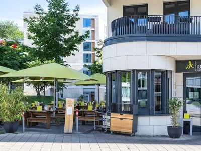 HANS IM GLÜCK - STUTTGART Europaviertel