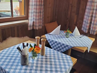 Naumann's Hüttnwirt