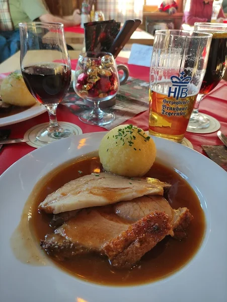 menu 2 of Naumann's Hüttnwirt